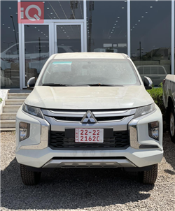 میتسوبیشی L200